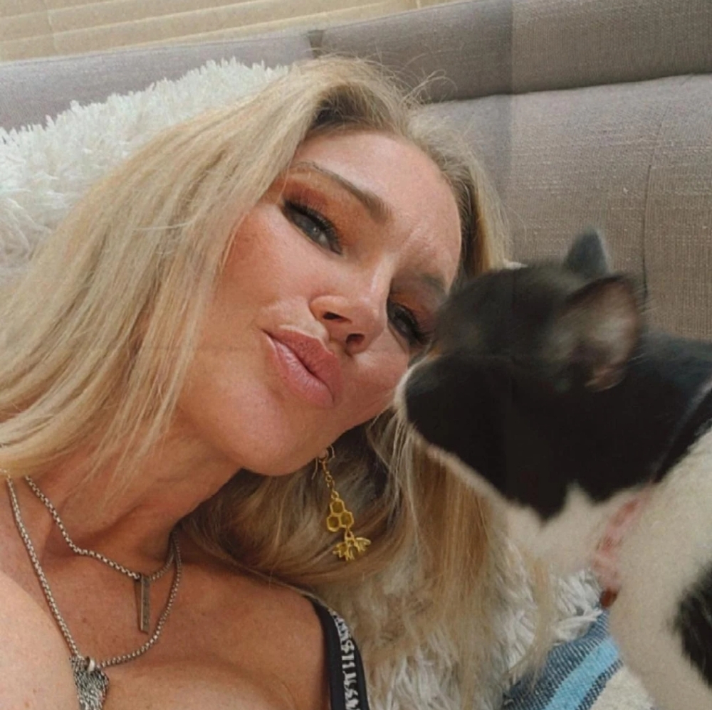 Meet your Posh ambassador, Gina